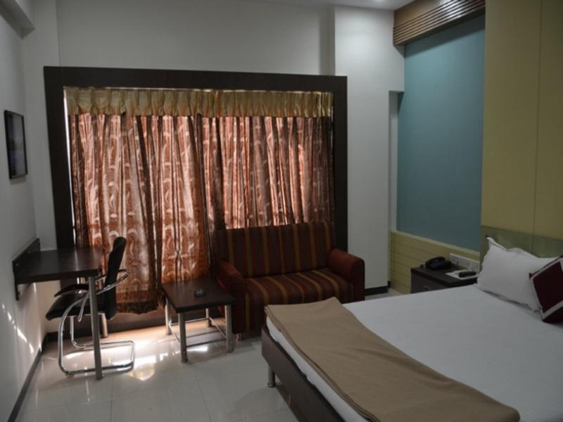 Marshall The Grand Hotel Ahmedabad Esterno foto